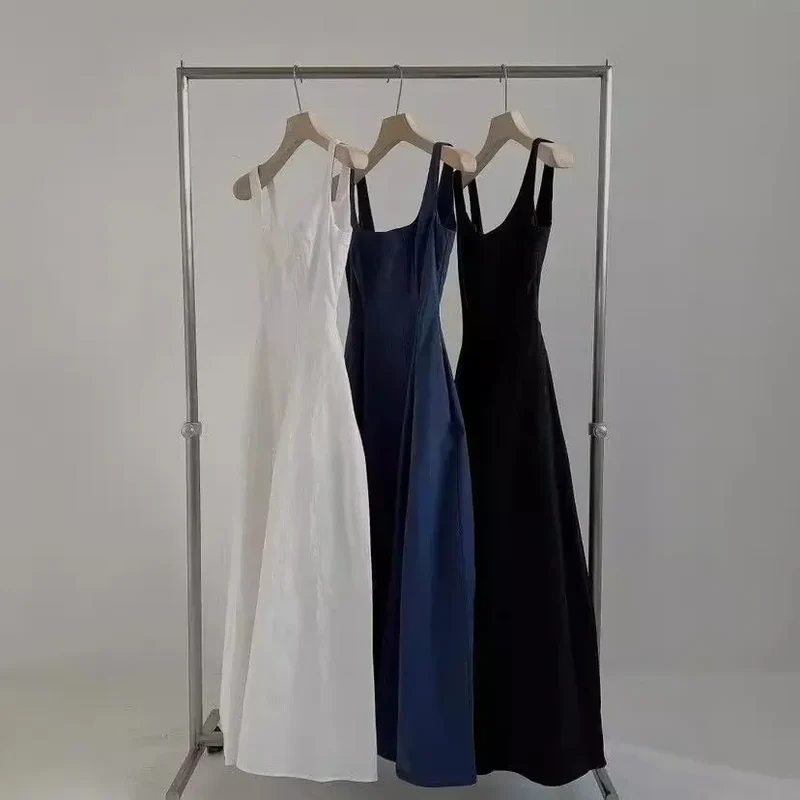 Robe Longue Femme Coréenne – Sans Manches, Taille Cintrée, Style Minimaliste et Élégant