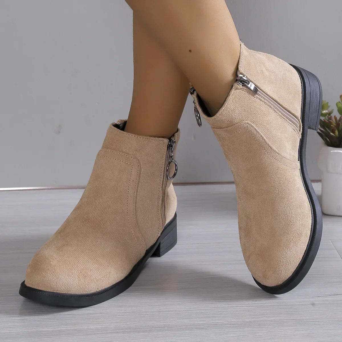 British Square Heel Ankle Boots Suede Side Zipper Short Boots Retro Women's Large Size Shoes Botas De Mujer 2025